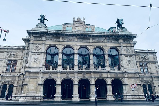Private World War II Walking Tour in Vienna - The price makes sense for a group