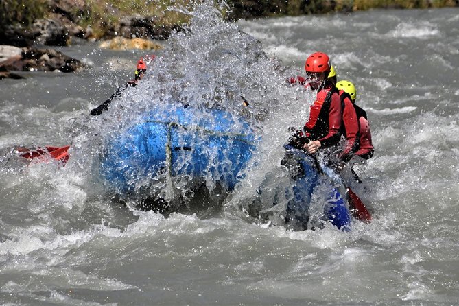 Rafting in Salzach with a state-certified raft guide - The Labyrinth calls for teamwork