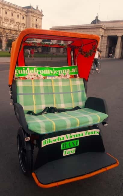 RAXI (Electric Rickshaw) Vienna Tours with two options - Riding the Ringstraße like an emperor