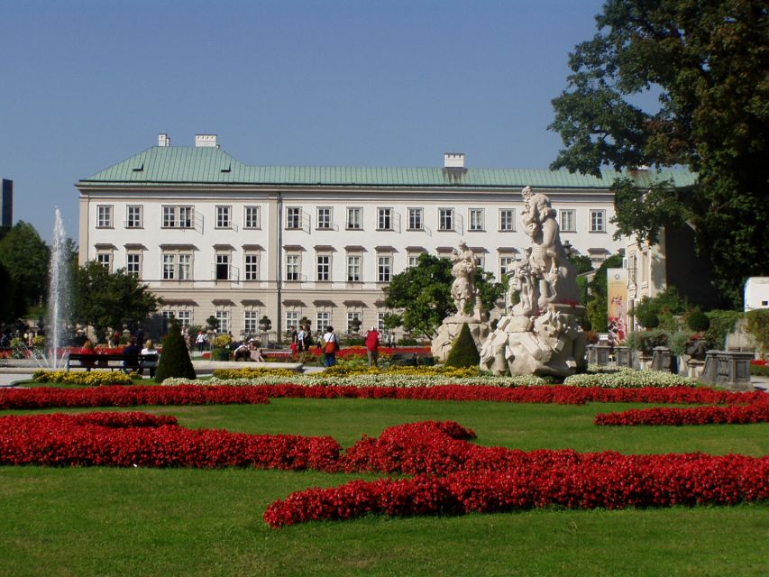 Salzburg 2.5-Hour Walking Tour: Mozart, Old Town & More - Makartplatz and the Mozart side of the city
