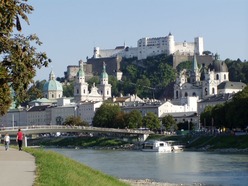 Salzburg 2.5-Hour Walking Tour: Mozart, Old Town & More - Medieval apartments, Baroque churches, and old squares