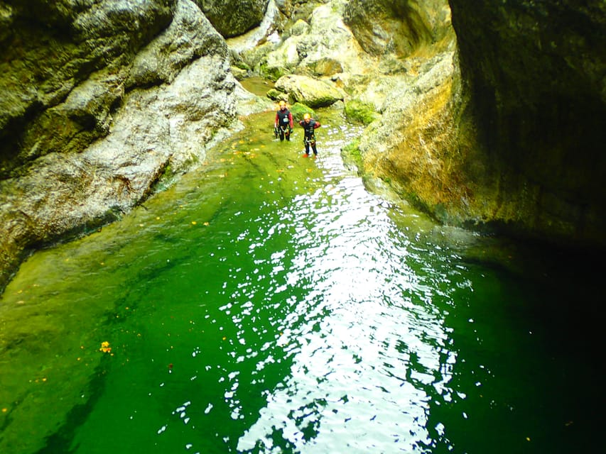 Salzburg: Advanced Canyoning on the Strubklamm - Meeting at Golling before the canyon