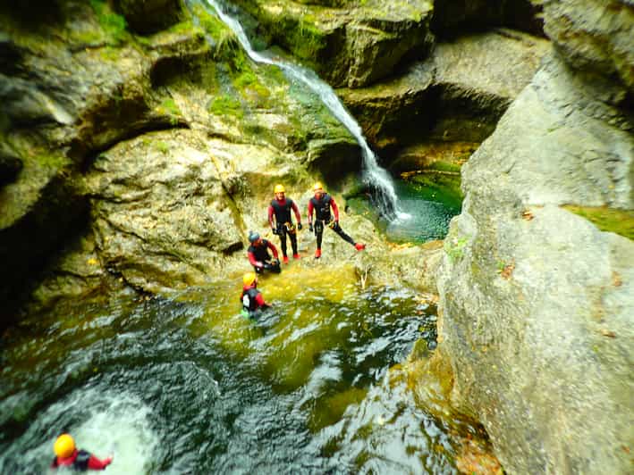 Salzburg: Advanced Canyoning on the Strubklamm - Swimming beneath 200-meter rock walls