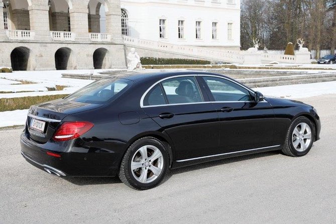 Salzburg Airport Private Departure Transfer - The hotel pickup and luggage help