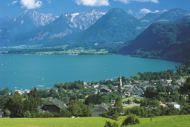 Salzburg and Alpine Lakes Tour from Vienna - The return route and motorway breaks