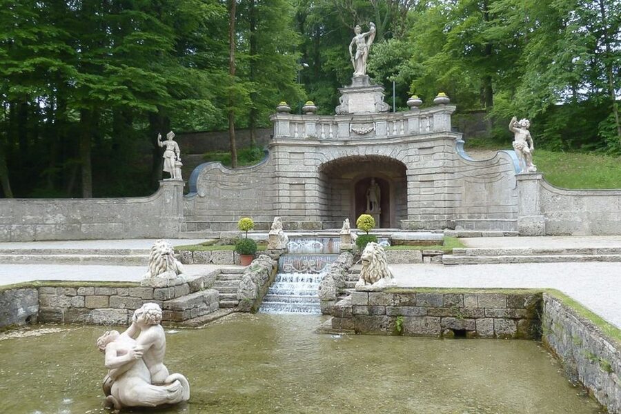 Salzburg: Boat Ride to Hellbrunn and Palace Visit - Who should book this experience?