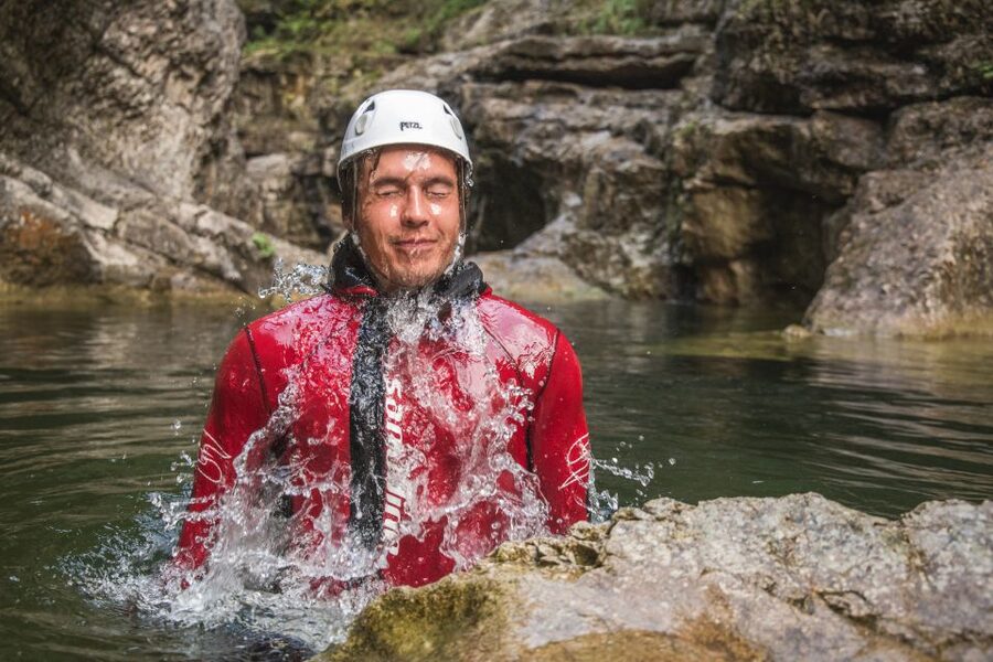 Salzburg: Canyoning Trip to Salzkammergut - What the four-hour schedule really includes