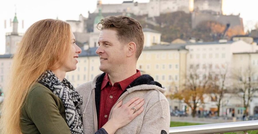 Salzburg City: private photoshoot at Salzburgs landmarks - Mirabell Gardens: the longest and most flexible stop