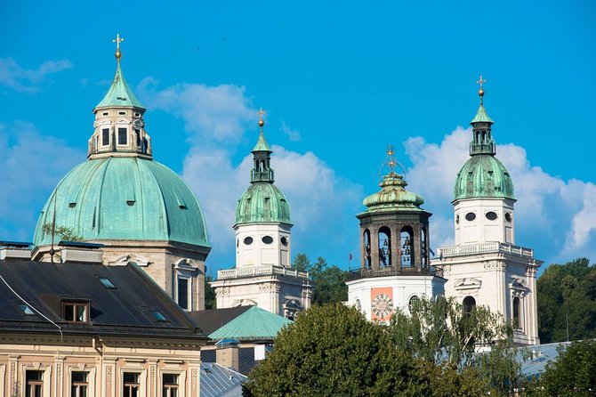 Salzburg Highlight Tour with Fortress Hohensalzburg - Getreidegasse, signs, shops, and Mozart’s birthplace