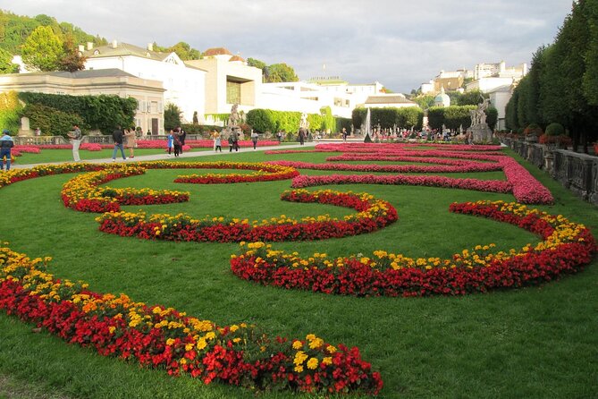 Salzburg Introduction Private Walking Tour - What the private format is worth