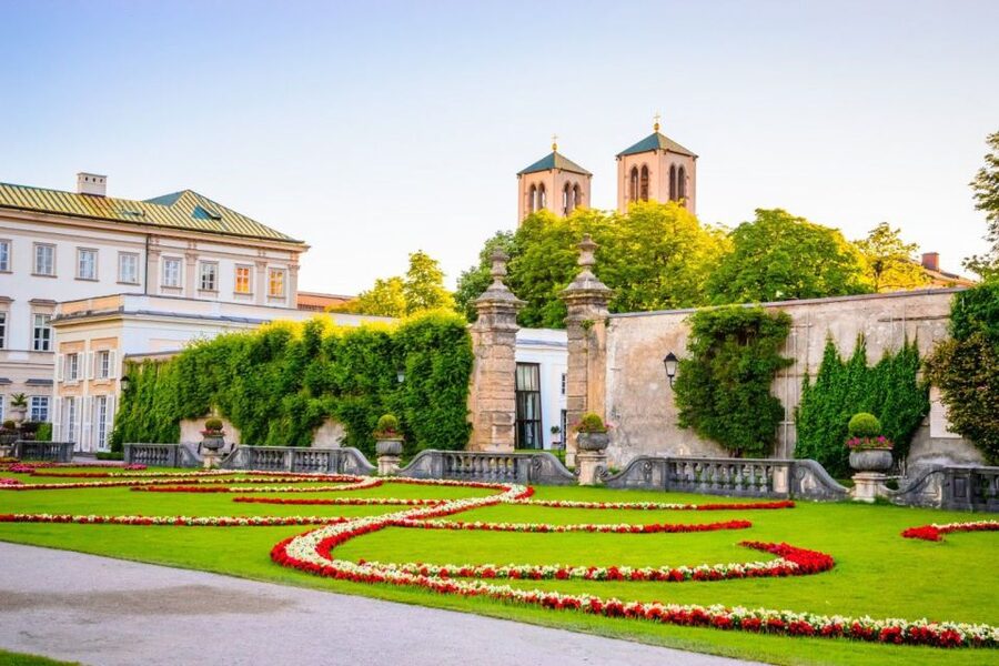 Salzburg: Life of Mozart Private Guided Walking Tour - Why Mozart makes sense as your guide to Salzburg