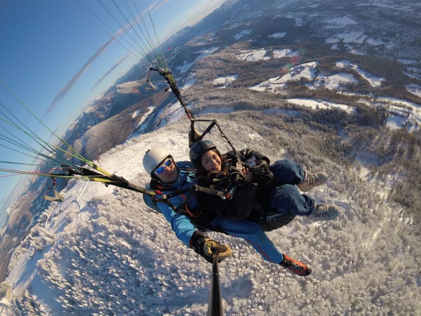 Salzburg like an eagle: tandem paragliding from Gaisberg - Flying from Gaisberg above Salzburg