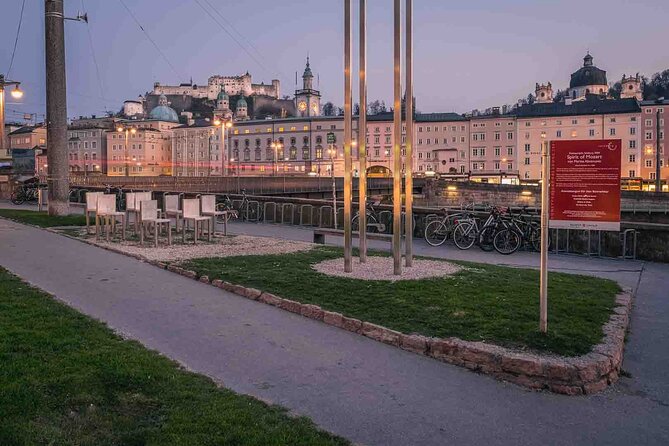 Salzburg Oldtown: Sightseeing Walking Tour with Licensed Local Guide - St. Peter’s courtyard and the cathedral facade