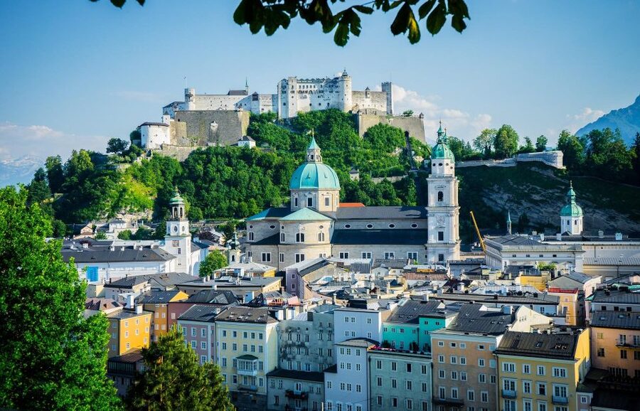 Salzburg Private Walking Tour - Getreidegasse and Mozart’s birthplace