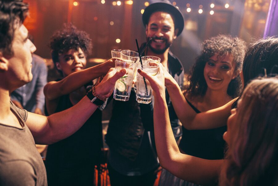 Salzburg: Pubcrawl Tour through best Bars and Clubs in Town - Key points at a glance