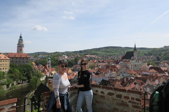 Scenic Private Transfer from Prague to Vienna or Vienna to Prague - A direct ride between two grand Central European capitals