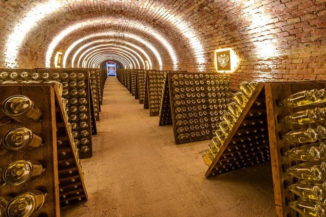 Schlumberger Sparkling Wine Cellar World Entrance Ticket in Vienna - Best times to visit