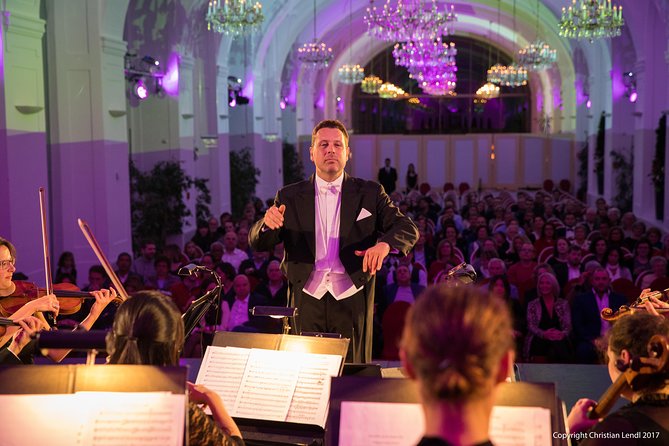 Schönbrunn Palace Concerts in Vienna - Getting to Schönbrunn and finding the entrance