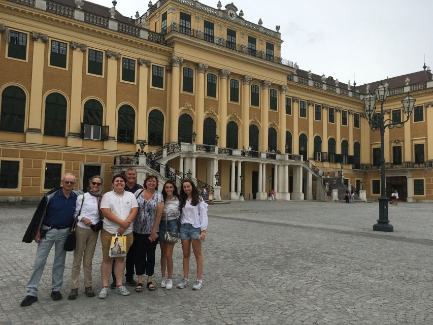 Schönbrunn Palace & Gardens Tour - What the guide adds to a crowded palace