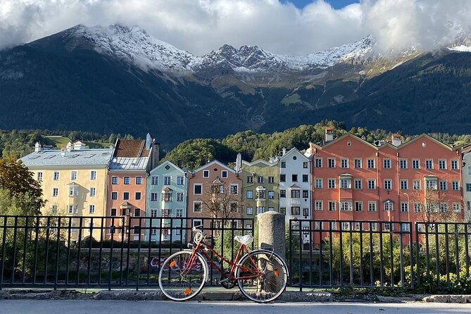 Self-Guided 1,5-hour Tour of Innsbruck: Exciting Stories, Photo Spots & Desserts - A relaxed way to meet Innsbruck