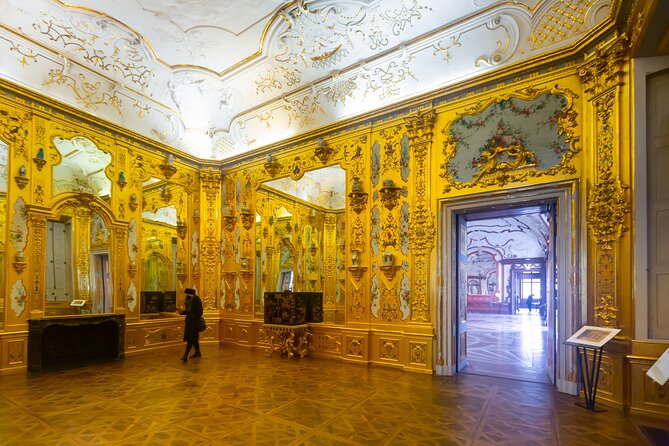 Skip-the-line Upper Belvedere Tickets and Guided Tour Vienna - Inside the Upper Belvedere for about 90 minutes