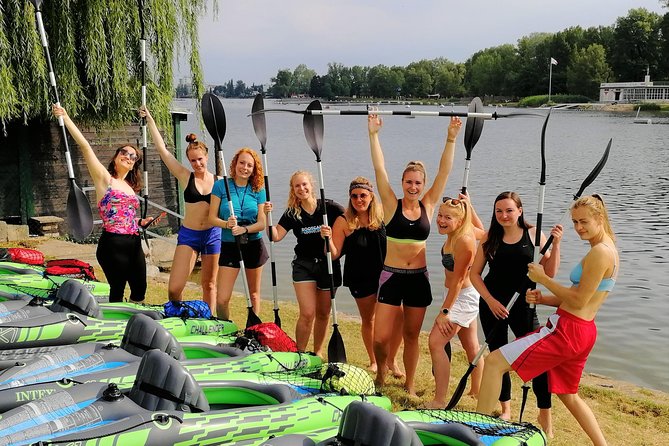 Small-Group Guided Kayak Tour of Vienna - The local island and Vienna’s outdoor life