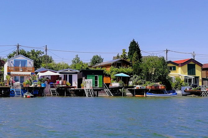 Small-Group Guided Kayak Tour of Vienna - Paddling the former Danube channel