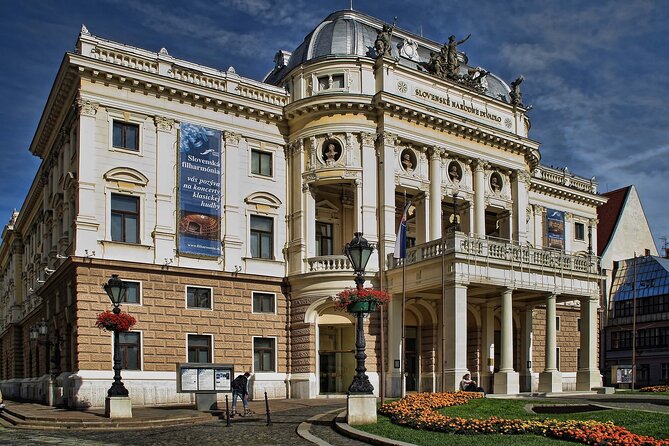 Small Group Half Day Tour from Vienna to Bratislava - The guide question deserves careful attention