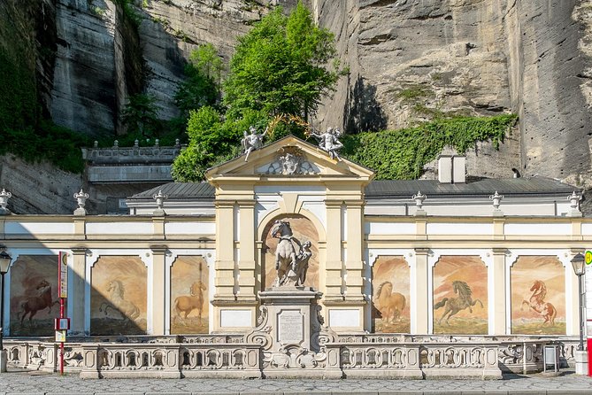 Sound of Movies: Musical Tour to Salzburg from Vienna - Guides, commentary, and the changing tour format