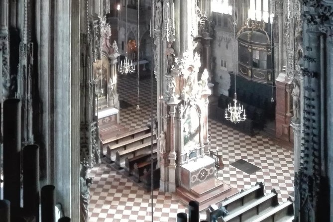 St. Stephen's cathedral - old symbol newly discovered - Inside, expect atmosphere as well as artwork