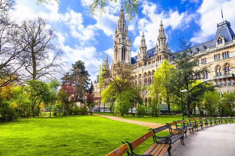 St Stephen's Cathedral, Top Churches of Vienna Old Town Tour - Key points to know before booking