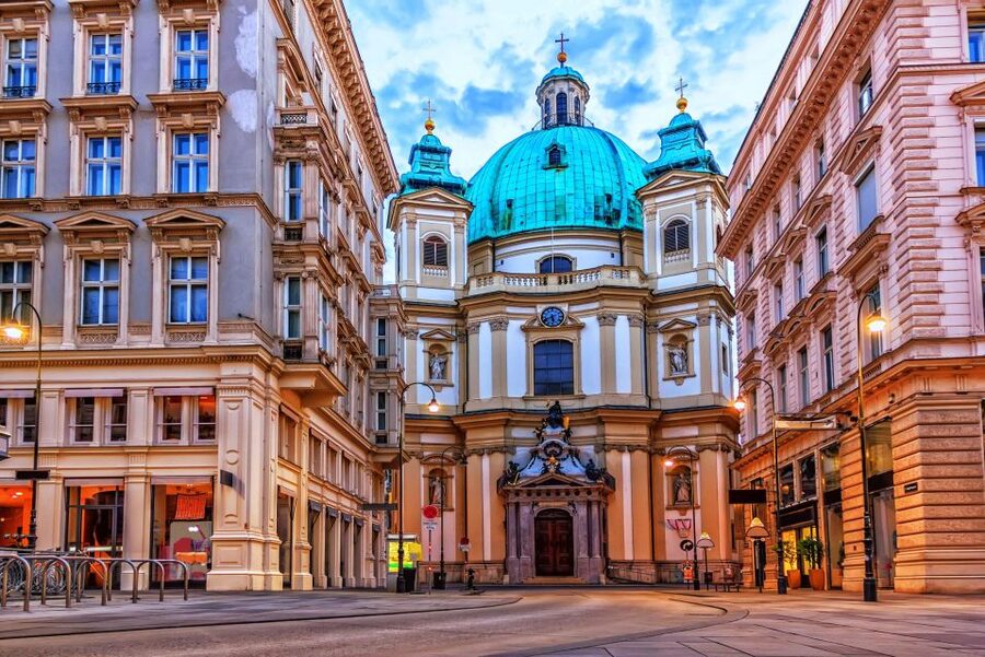 St Stephen's Cathedral Vienna Old Town Walking Tour - Is the private car transfer worth adding?