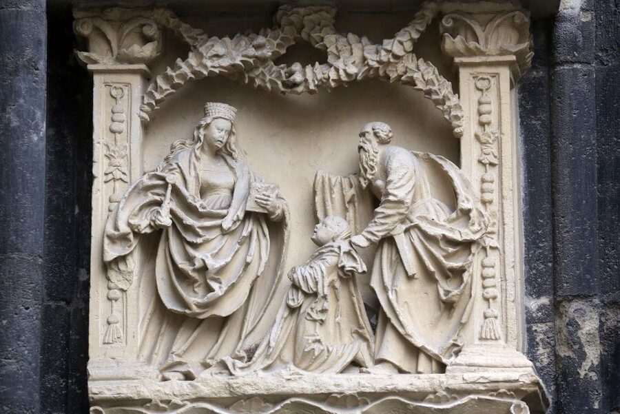 St Stephen's Cathedral Vienna Old Town Walking Tour - The guide can make or break the visit
