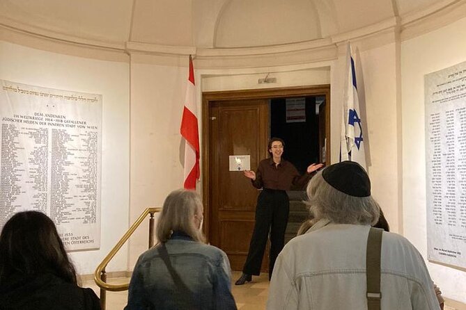 Stadttempel Admission Ticket with a guided tour - Jewish traditions and Vienna’s community today