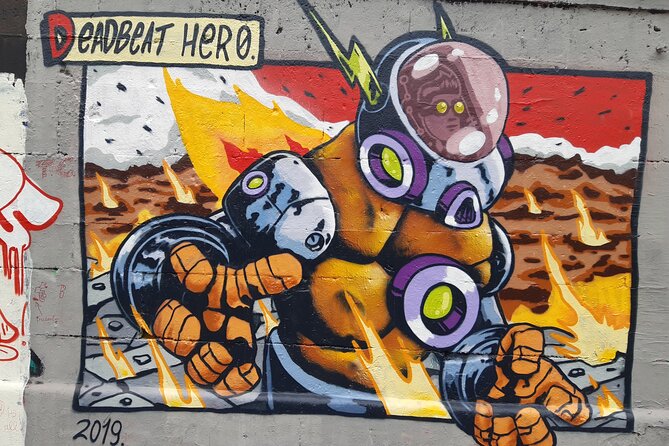 Street Art Tour in Vienna - Finishing near Schottenring and Flex
