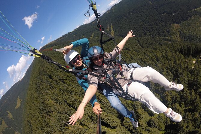 The Best Paragliding Tandem Flights in Zell am See Kaprun - Gentle airtime or rollercoaster manoeuvres
