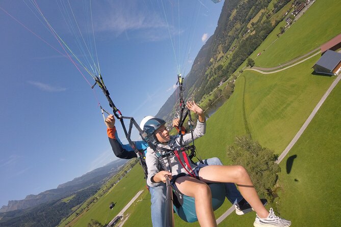 The Best Paragliding Tandem Flights in Zell am See Kaprun - Who will enjoy this most?
