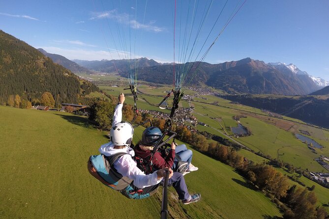 The Best Paragliding Tandem Flights in Zell am See Kaprun - The 20-minute Try-out Magic Flight