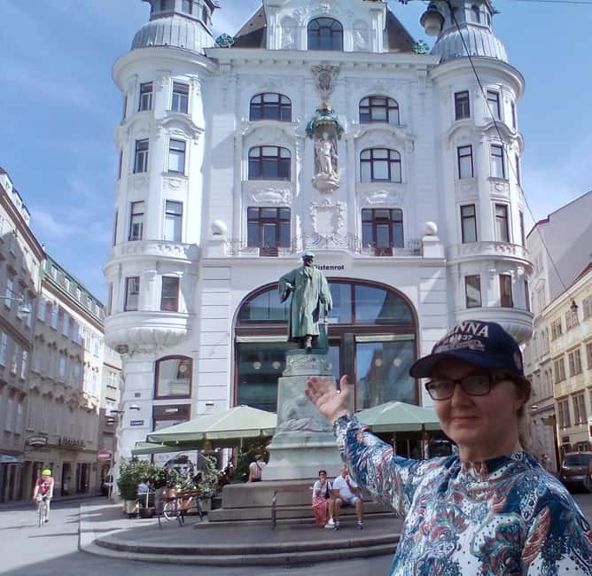 The unknown Vienna City- a guided walking tour in 3 hours - Tracing Vienna’s re-Catholicization