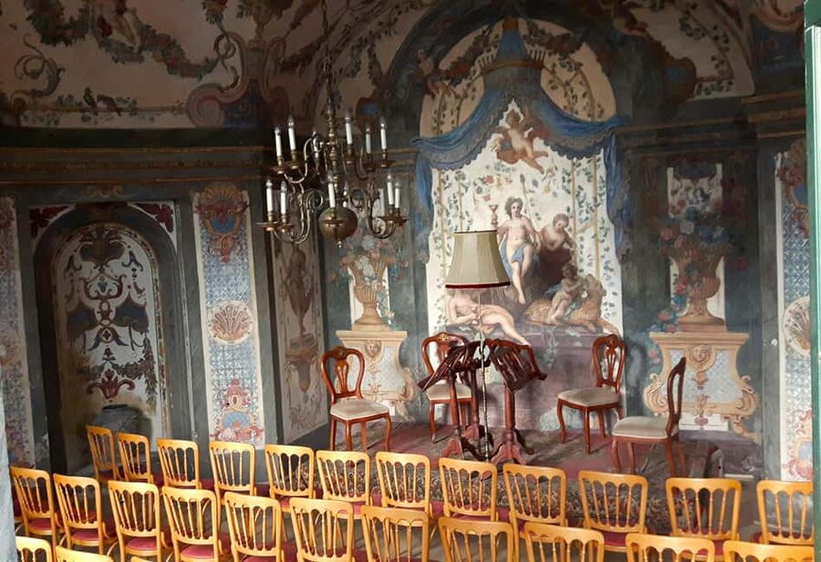 The unknown Vienna City- a guided walking tour in 3 hours - Quiet churches, courtyards, and overlooked addresses