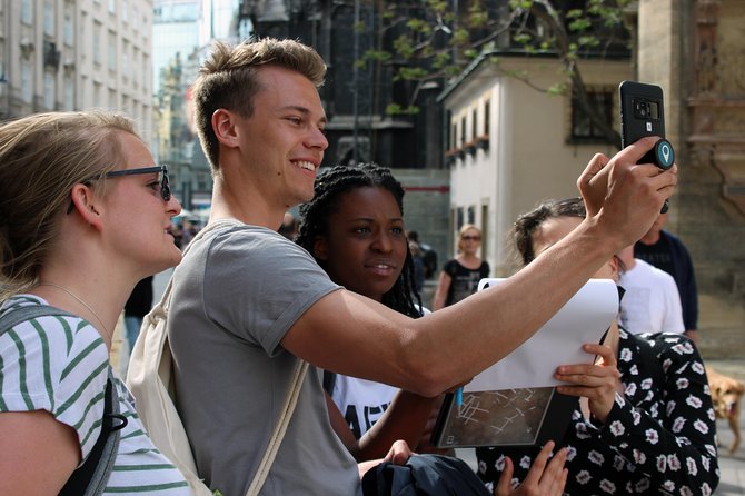 The Vienna Augmented Reality Puzzle Rally - Starting at Stephansplatz