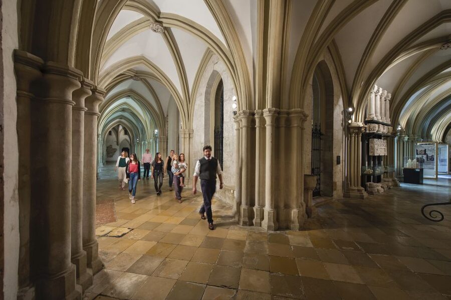 Ticket to Klosterneuburg Abbey - Start with the Treasure Chamber and its sacred objects