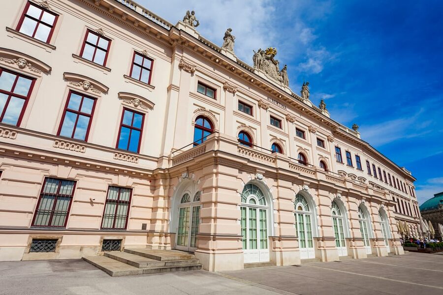 Tickets for the Albertina Exhibitions - Who Will Enjoy the Albertina Most?