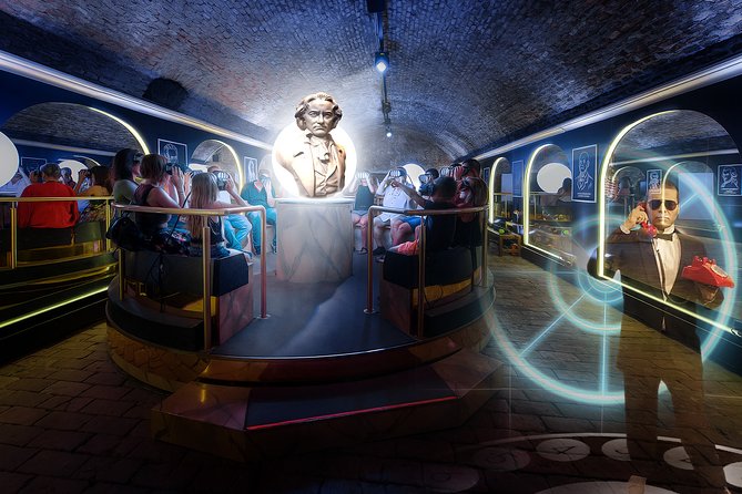 Time Travel-Magic Vienna History Tour Ticket - 5D cinema, VR, and animatronics: what to expect