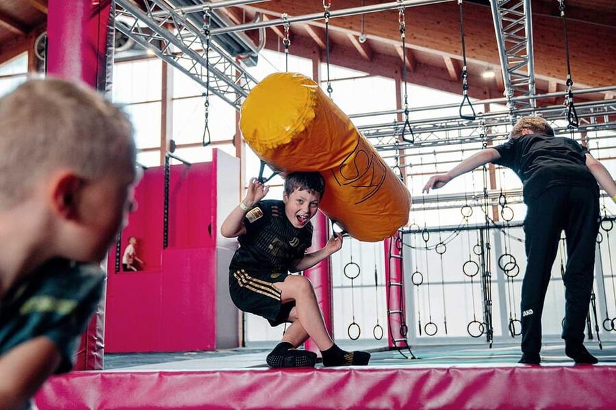 Tirol: Zahmer Kaiser Trampolinpark - What your one to two hours at Zahmer Kaiser looks like