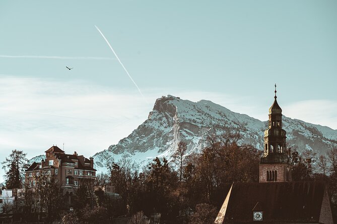 Transfer from Vienna to Salzburg with 2 hours for sightseeing - Weather, road work, and the need for a backup plan