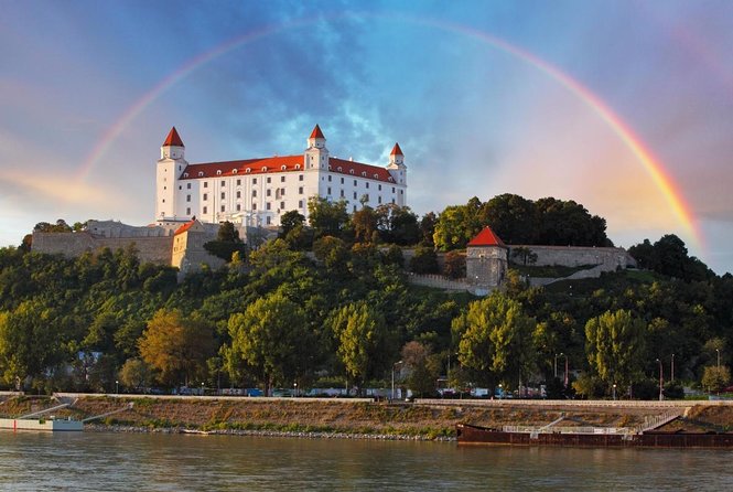Trip from Vienna: Visit Bratislava - transport, lunch and guided tour included - Key points to know before you book