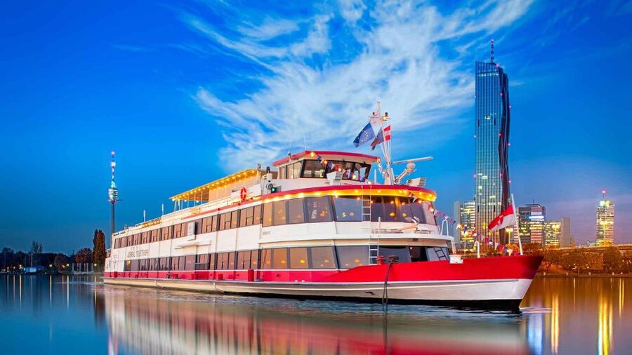 Vienna: 3.5-Hour Danube 70s, 80s, 90s Party Cruise w/ Dinner - A Danube night built around music, not monuments