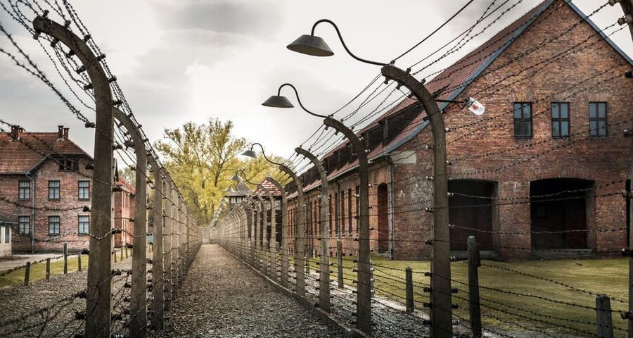 Vienna: Auschwitz Birkenau Full-Day Tour w/ Hotel Transfers - Auschwitz I: the original camp complex