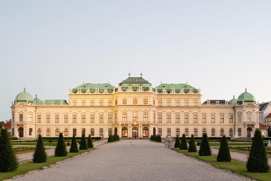 Vienna: Belvedere Palace Skip-the-Line Tour - Key points at a glance